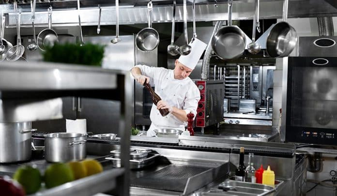 Restauration : ce qu'il faut savoir avant d'importer des équipements professionnels